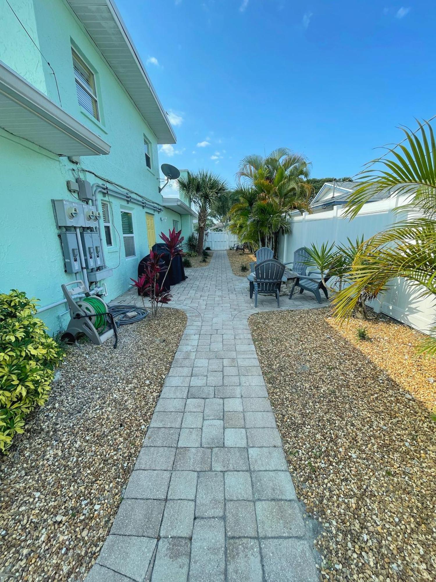 Cozy Canaveral Cottages Cape Canaveral Eksteriør bilde